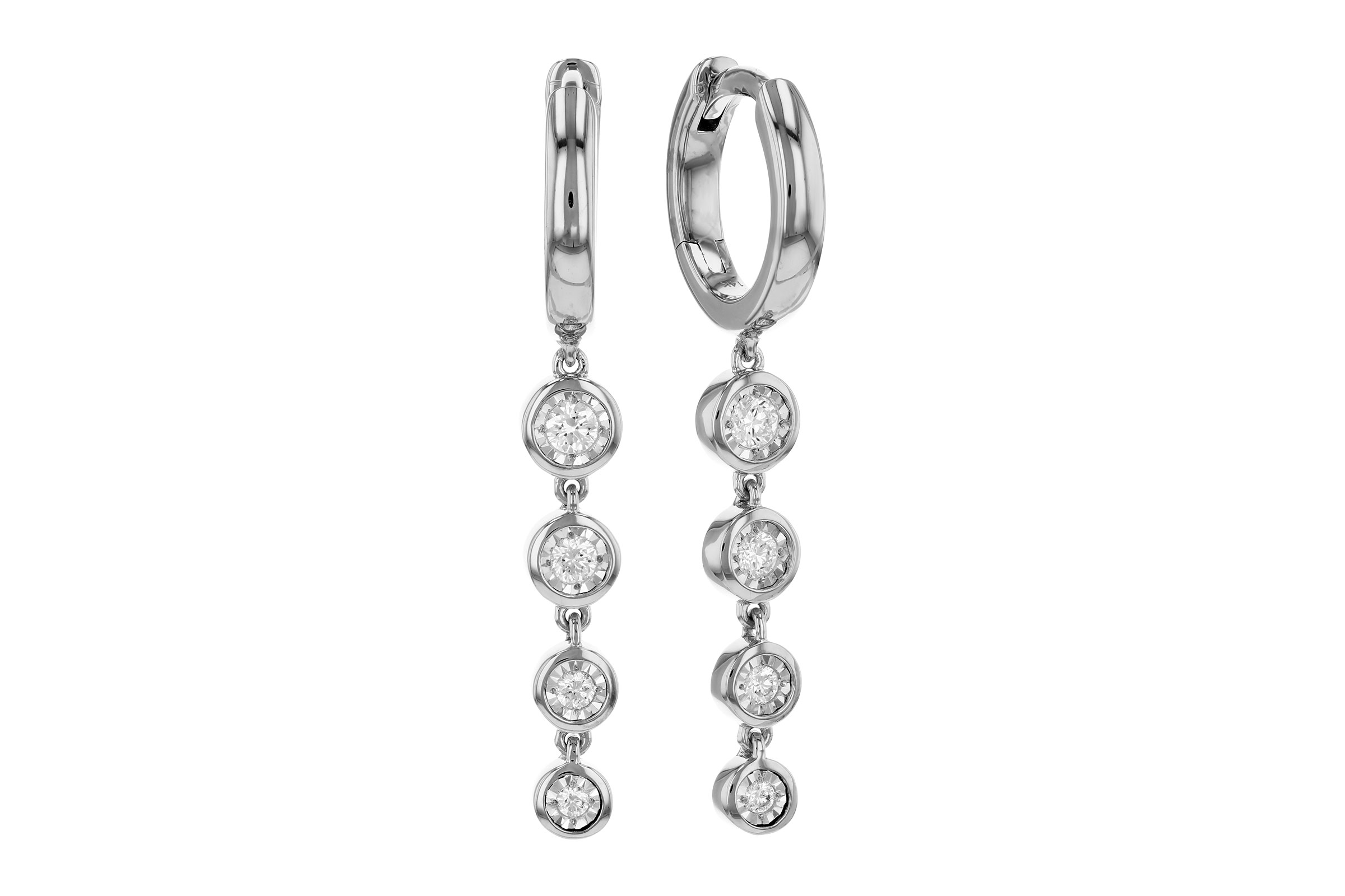 A330-01918: EARRINGS .23 TW