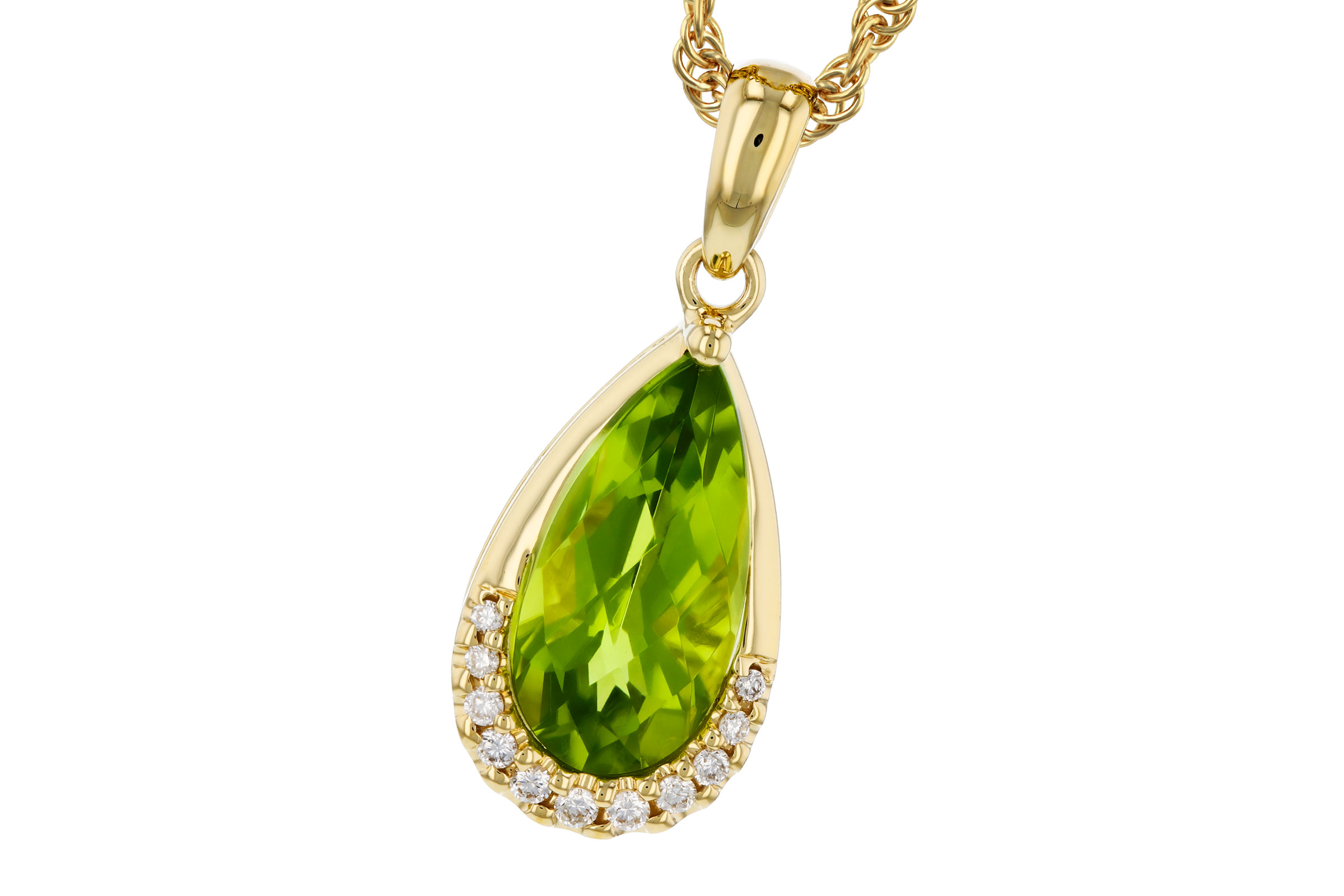B330-01927: NECK 1.94 PERIDOT 2.00 TGW (12x6MM PS)