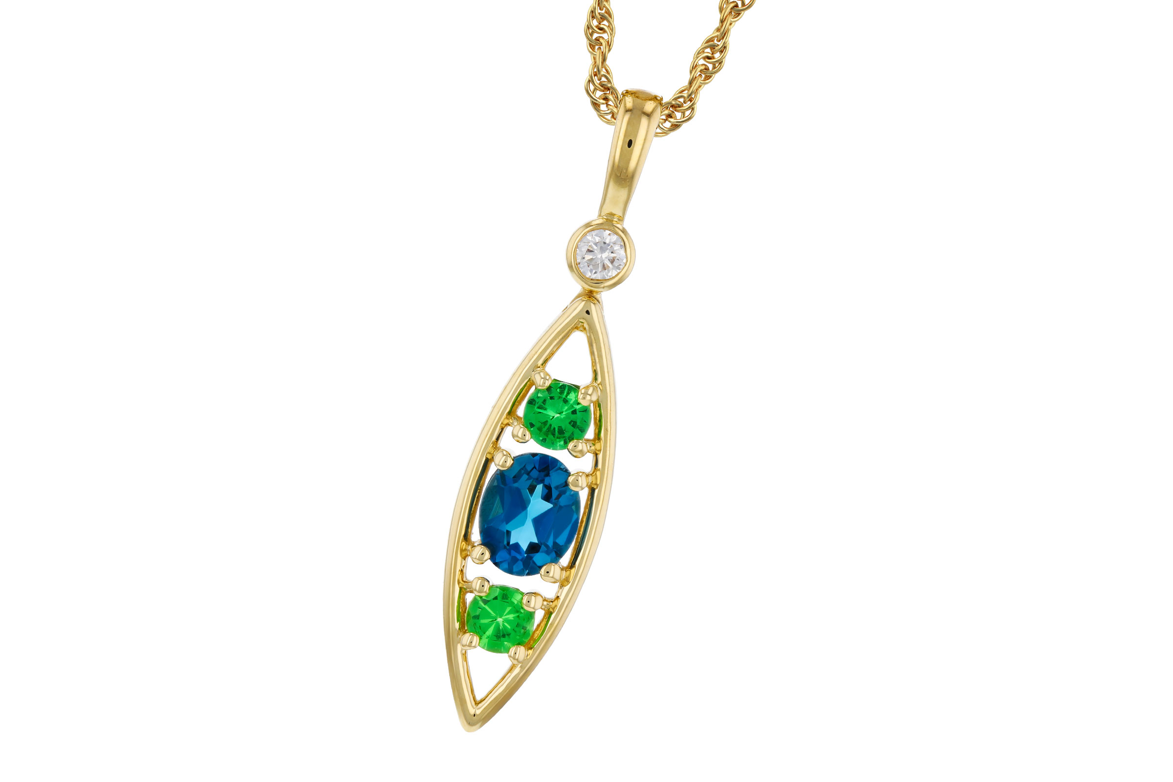 E330-01954: NECKLACE .54 SEMI-PREC (LBT & GR.GT) .58 TGW