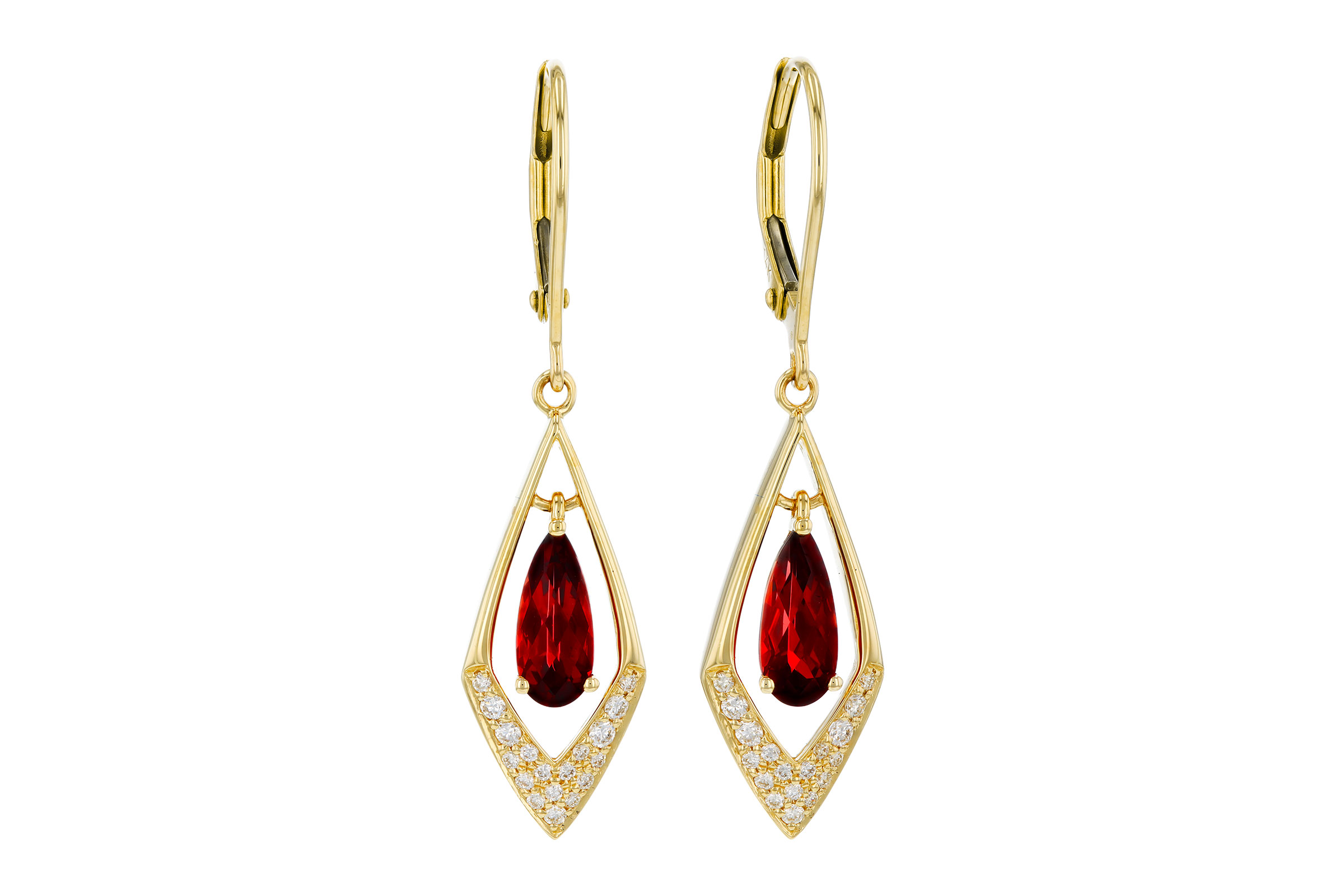 F330-01935: EARR 1.13 TW GARNET 1.28 TGW