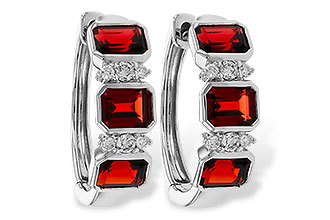 G329-11063: EARRING 1.50 TW GARNET 1.61 TGW