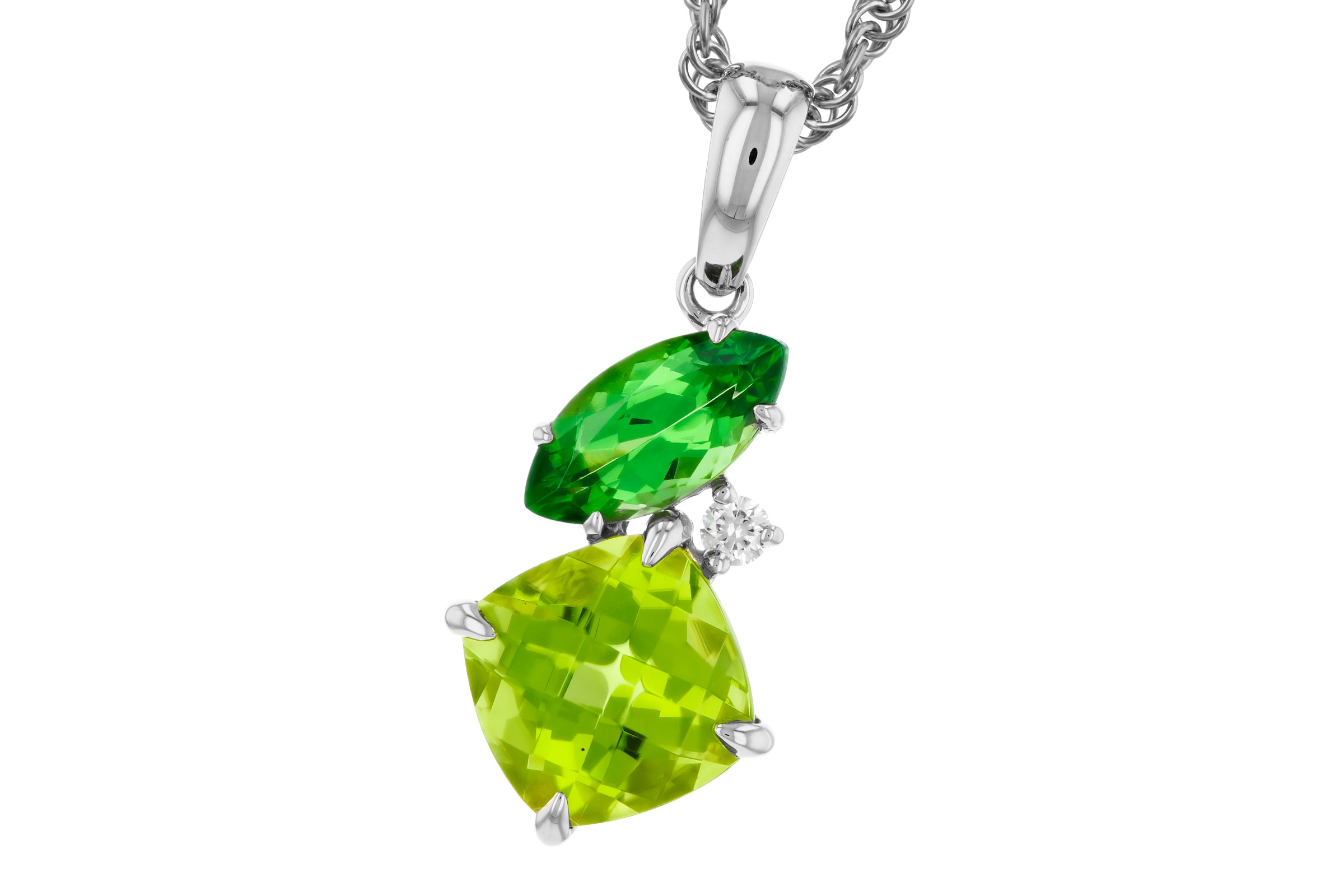 K330-02844: NECKLACE 1.97 TW SEMI-PREC (PER,TSAV) 2.00 TGW