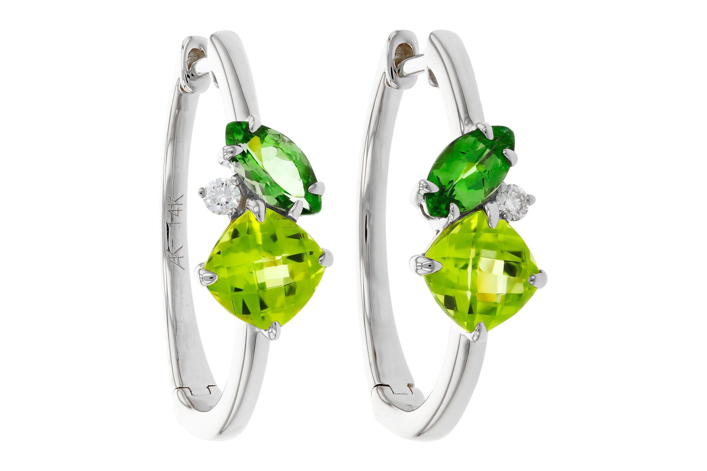 L330-01926: EARRINGS 1.69 TW SEMI-PREC (PER,TSAV) 1.73 TGW